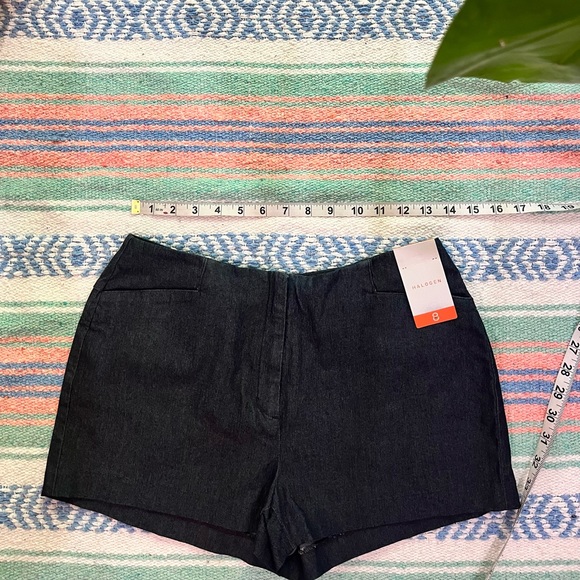 Y2k Style Hot Short 🔥 - Picture 6 of 8